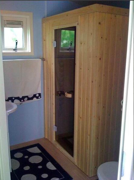 Een Chalet Met Prive Sauna En Tuin Villa Tzummarum Eksteriør billede